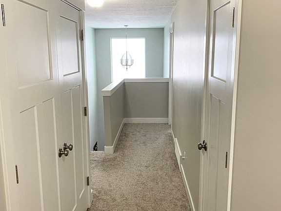 1999 E Abbey Way - Photo 4 of 24