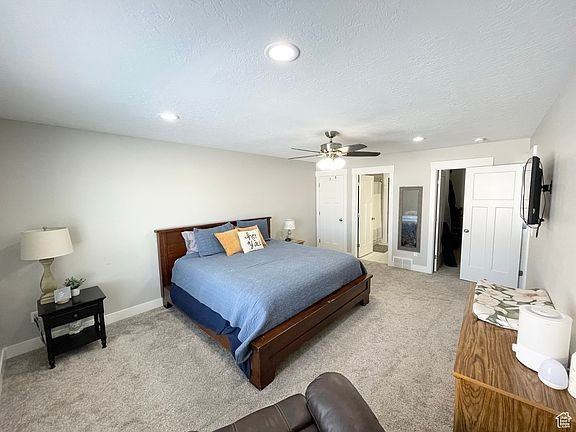 1999 E Abbey Way - Photo 5 of 24