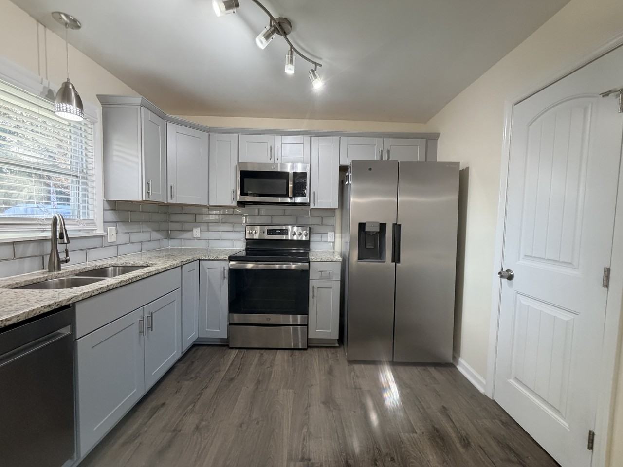 101 Holly Rd #NA - Photo 2 of 13