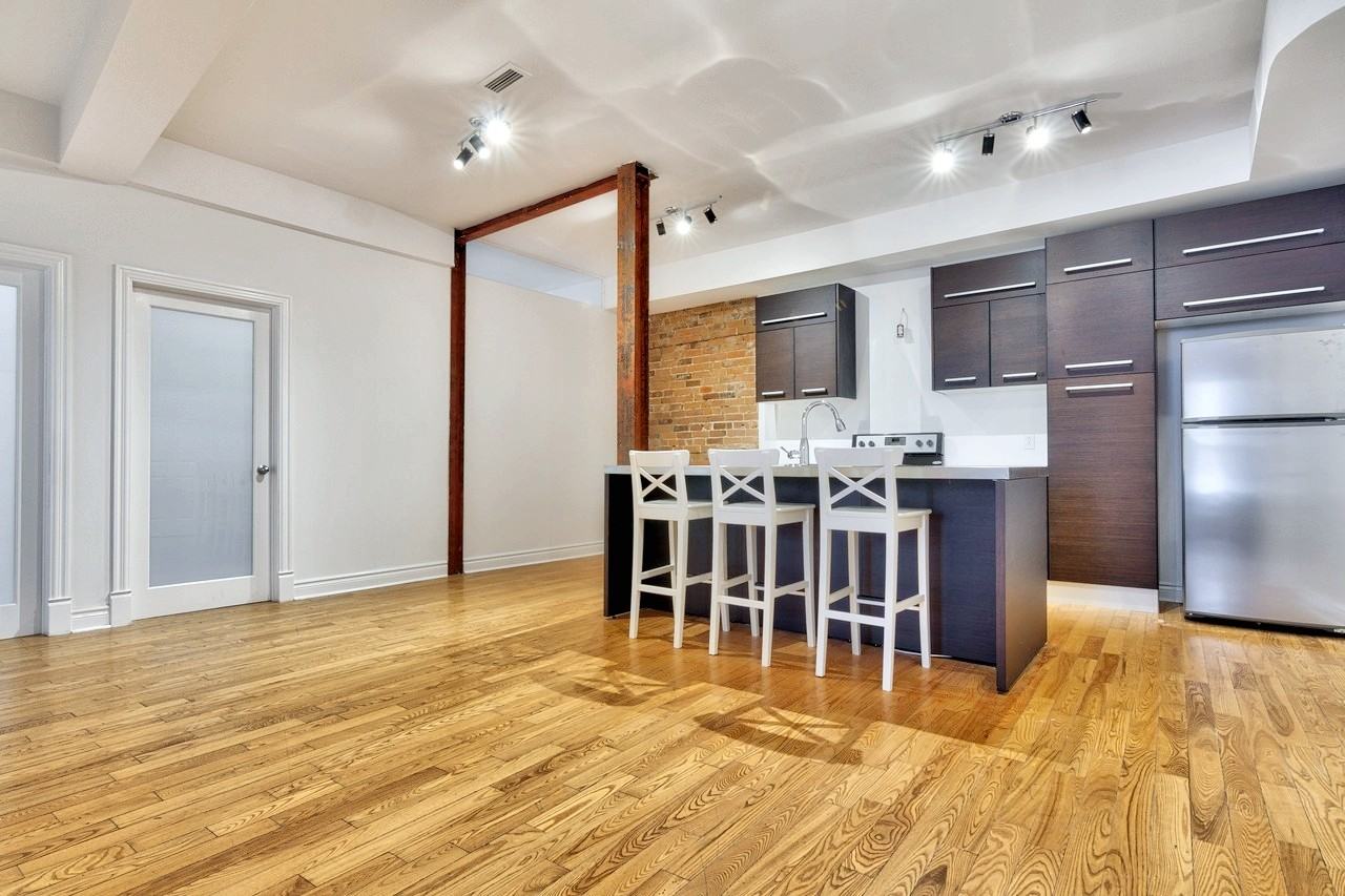 1252 - 1254 Rue de Bleury - Photo 2 of 7