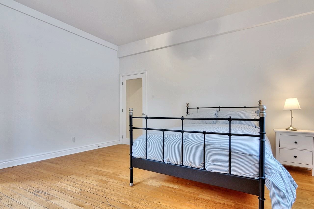 1252 - 1254 Rue de Bleury - Photo 3 of 7