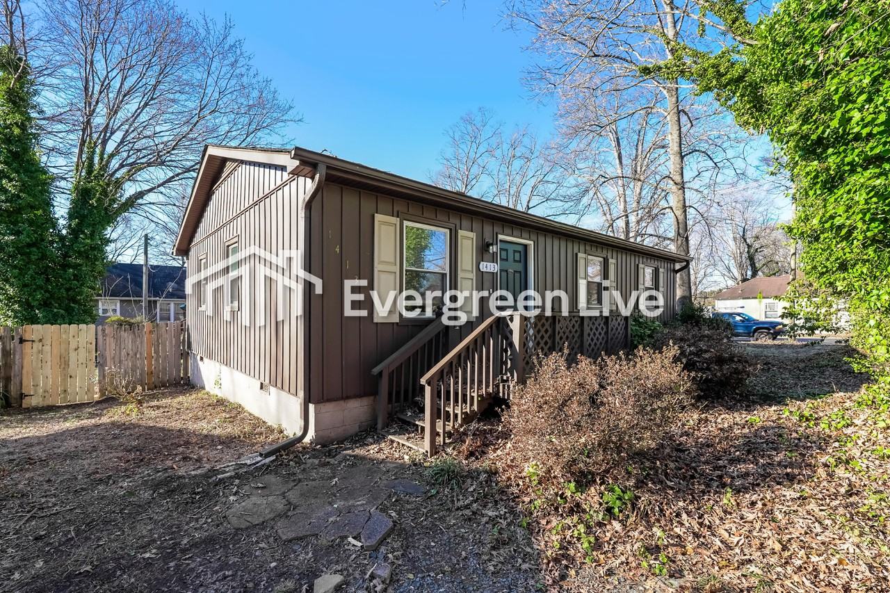 1413 Grove St - Photo 2 of 15