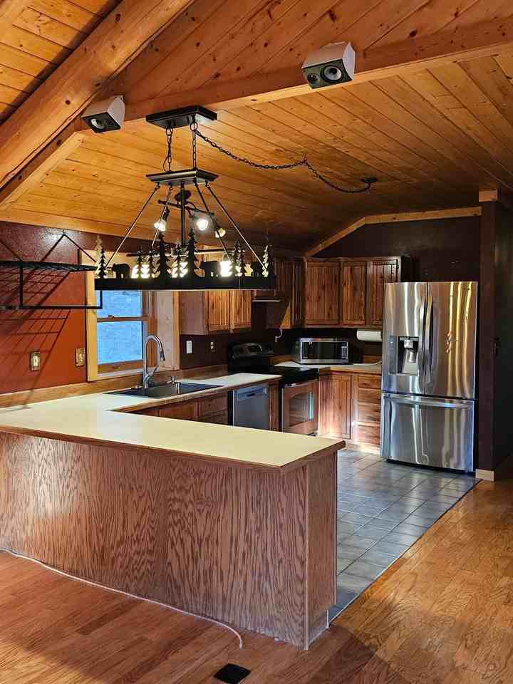 260 Sun Ridge Ct - Photo 7 of 14