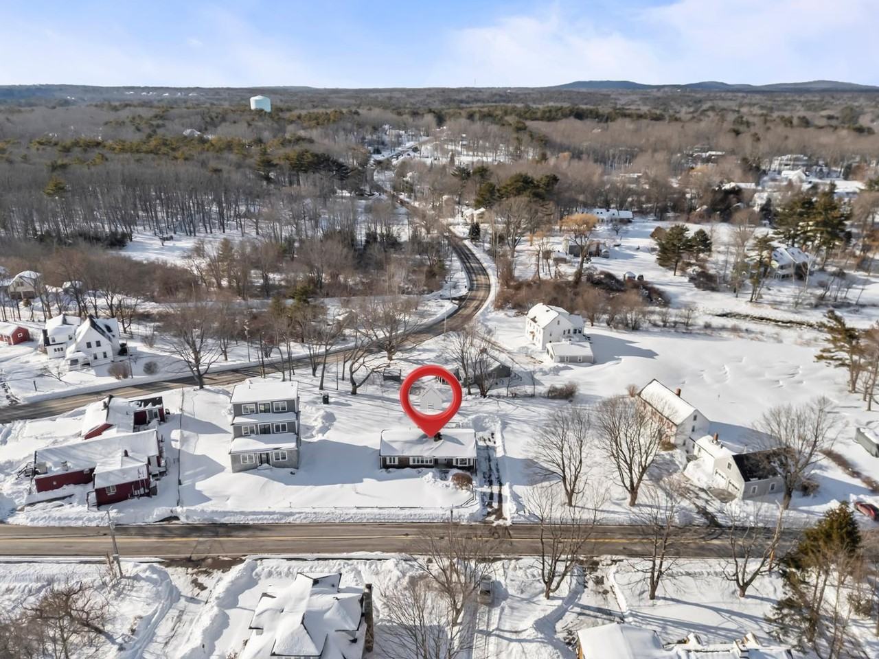 18 Shore Rd - Photo 5 of 40