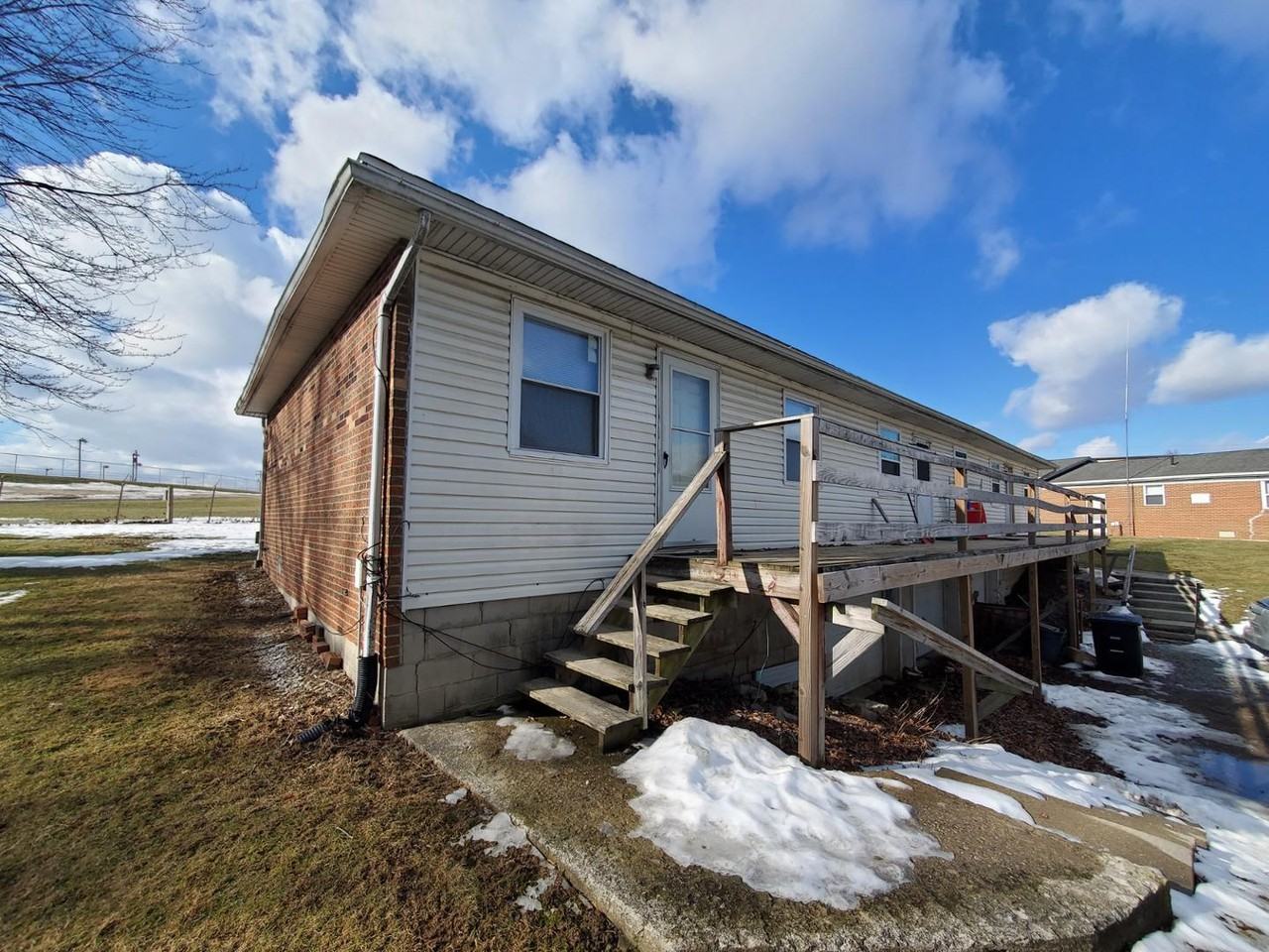 954 Winding Hollow Ln #A - Photo 3 of 7