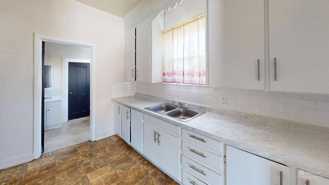 131 Emerson St - Photo 1 of 1