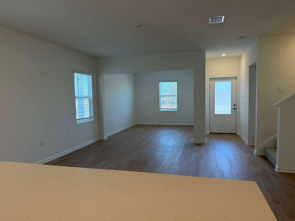 5195 Loyalty Dr - Photo 7 of 20