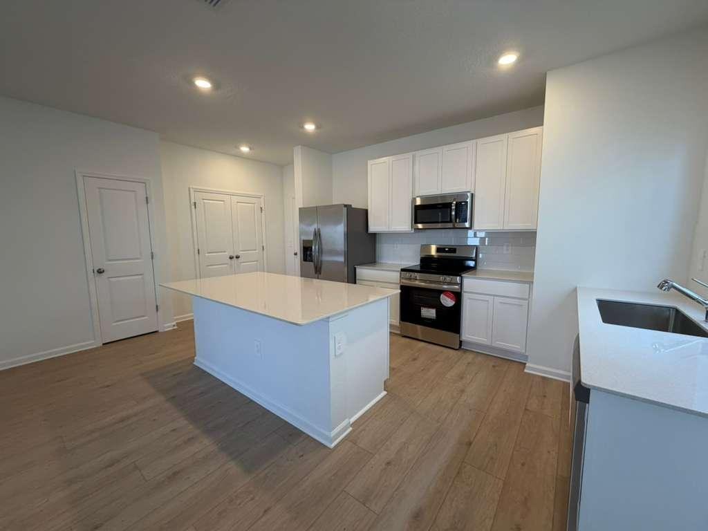 5195 Loyalty Dr - Photo 4 of 20