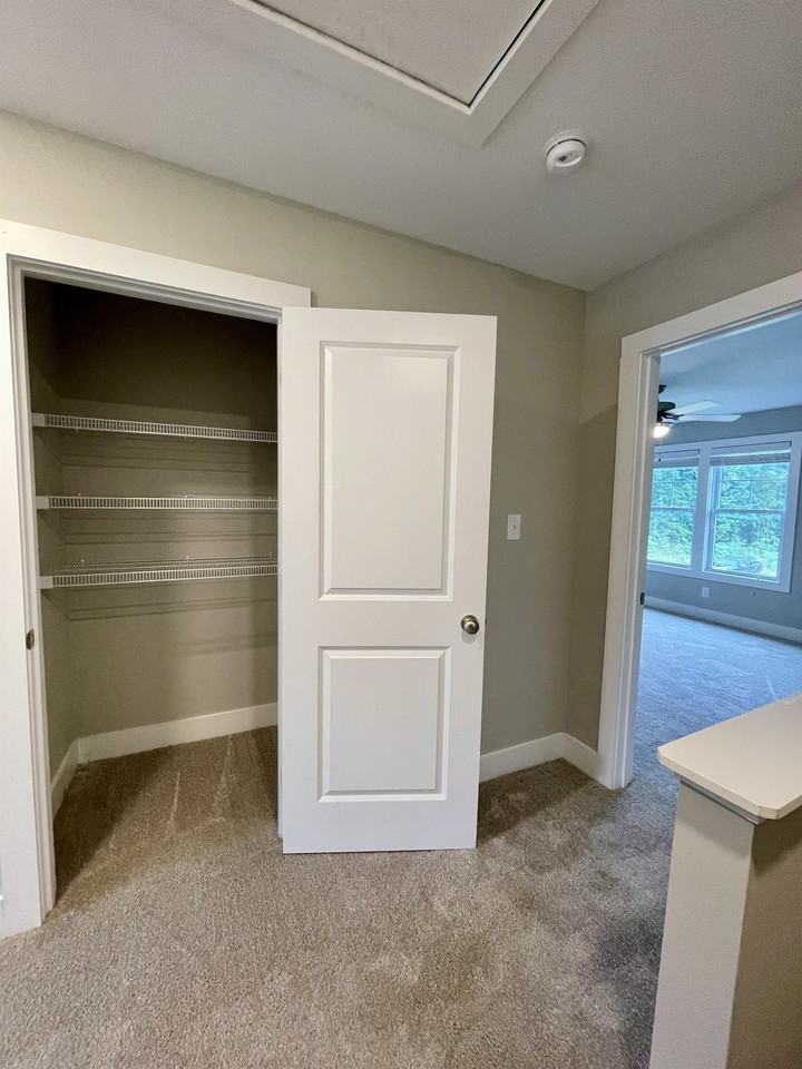 93 Warwick Dr #1 - Photo 2 of 31