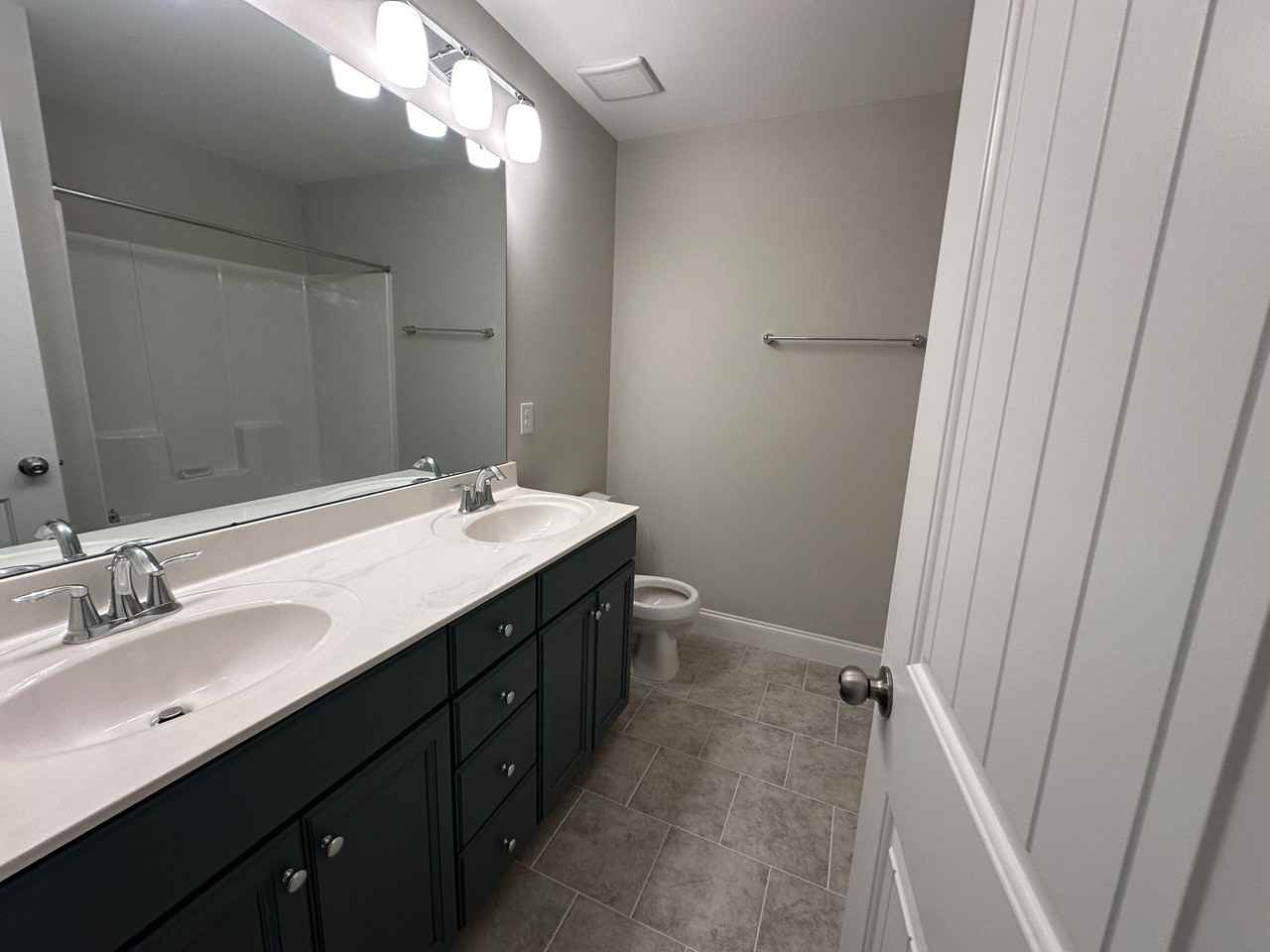 680 Barneswyck Dr #1 - Photo 3 of 36