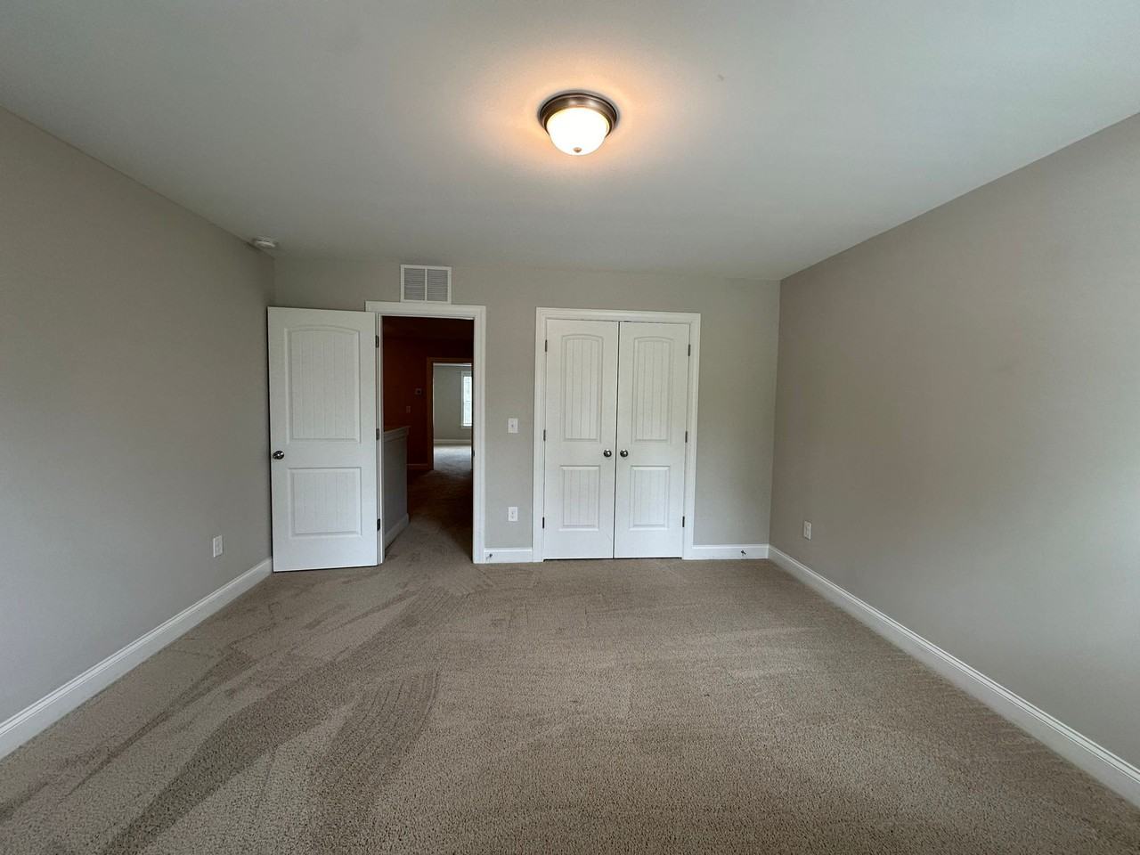 680 Barneswyck Dr #1 - Photo 7 of 36