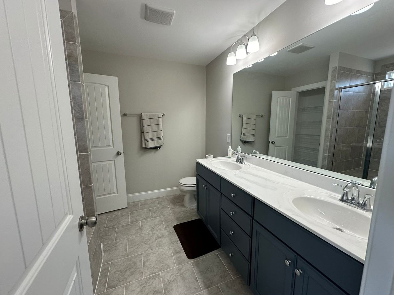 680 Barneswyck Dr #1 - Photo 2 of 36