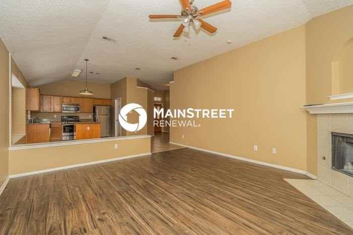 5416 Royal Birkdale Dr - Photo 4 of 16