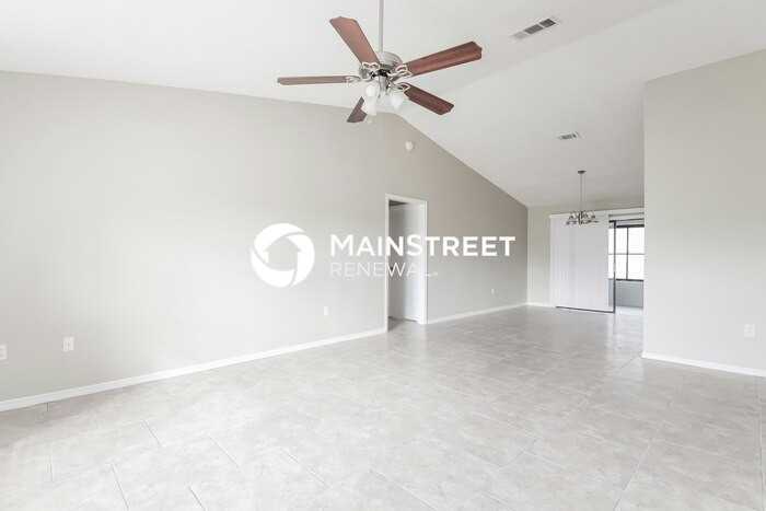 604 Basingstoke Ct - Photo 2 of 13