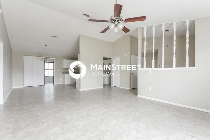 604 Basingstoke Ct - Photo 5 of 13