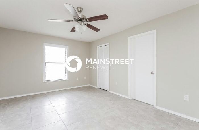 604 Basingstoke Ct - Photo 7 of 13