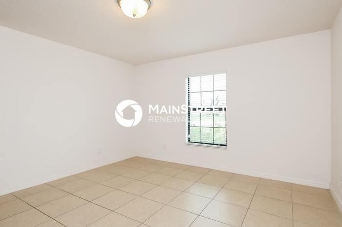 1495 Swan Lake Cir - Photo 4 of 16