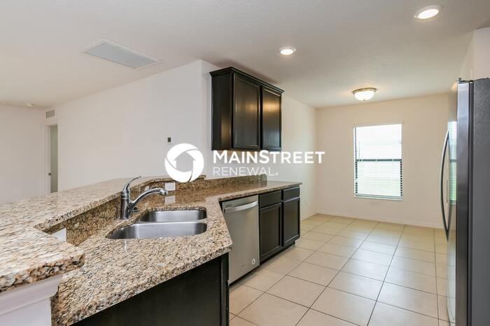 1495 Swan Lake Cir - Photo 5 of 16