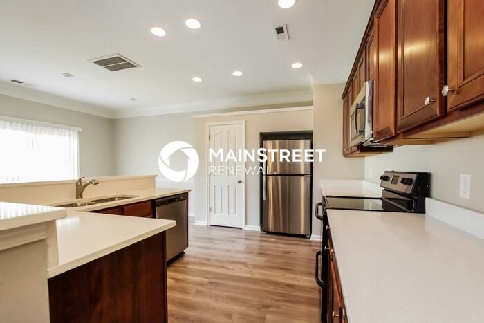 4208 Bathurst Dr - Photo 6 of 17