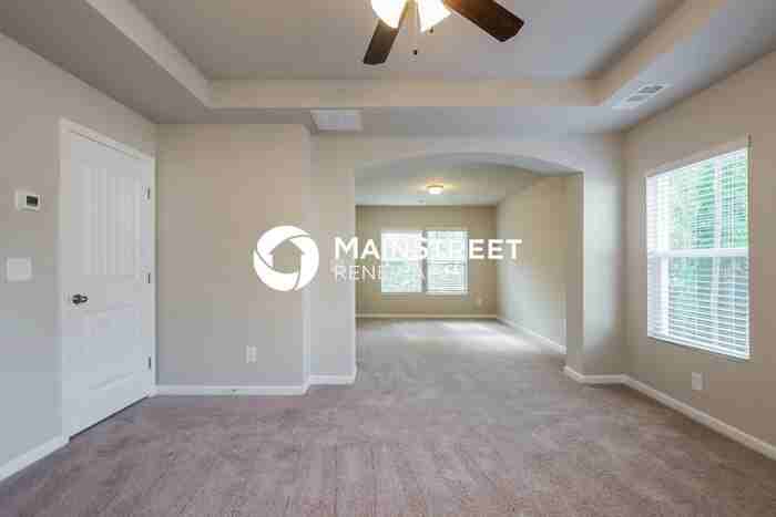 213 W Bridge Park - Photo 3 of 15