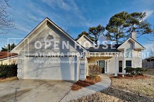 4880 Camberbridge Dr - Photo 1 of 1