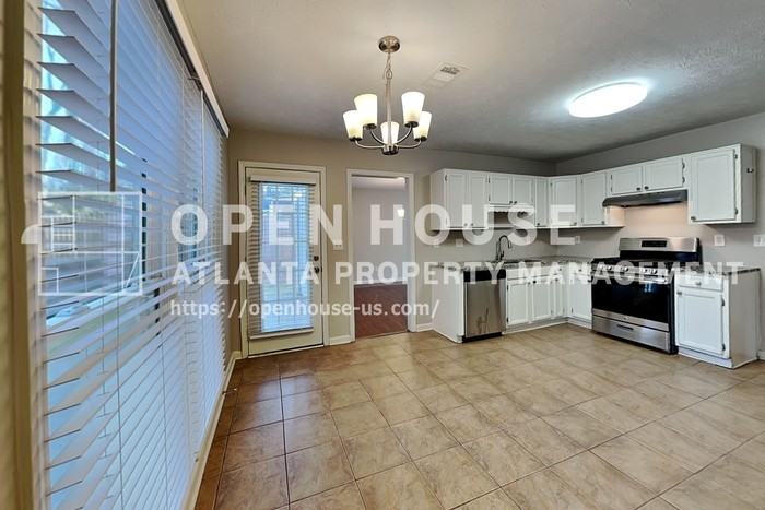 4880 Camberbridge Dr - Photo 6 of 20