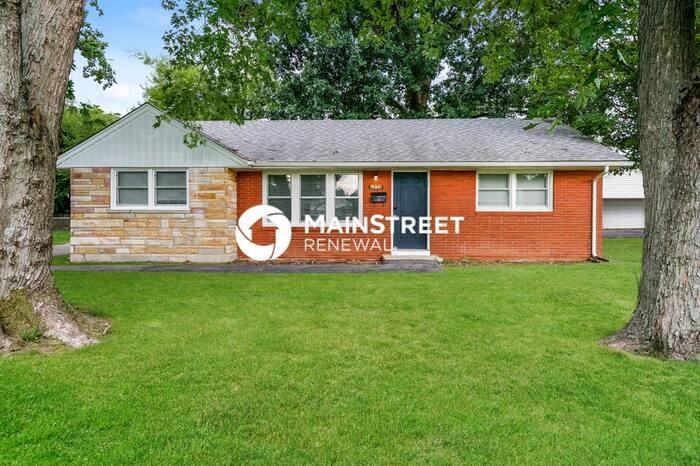 9210 Omar Khayyam Blvd - Photo 3 of 16