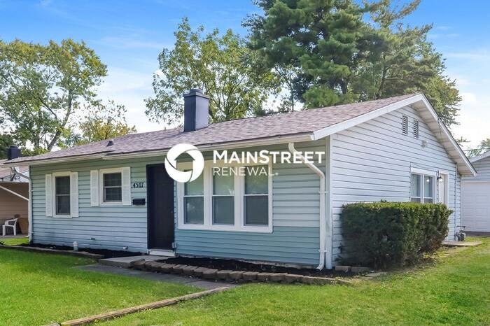 4507 Thrush Dr - Photo 3 of 16