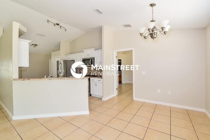 339 Puffer Ct - Photo 6 of 16