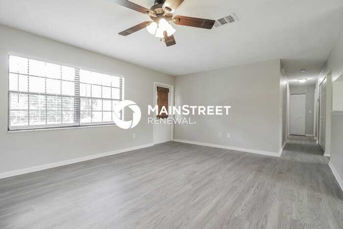 1251 Whitehurst Rd Sw - Photo 2 of 16