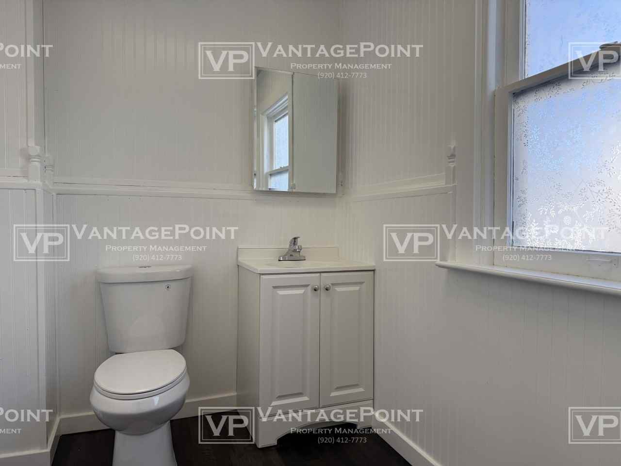 131 S Ashland Ave - Photo 7 of 17