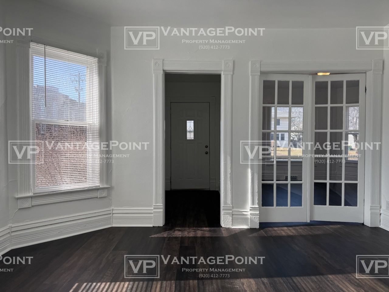 131 S Ashland Ave - Photo 3 of 17