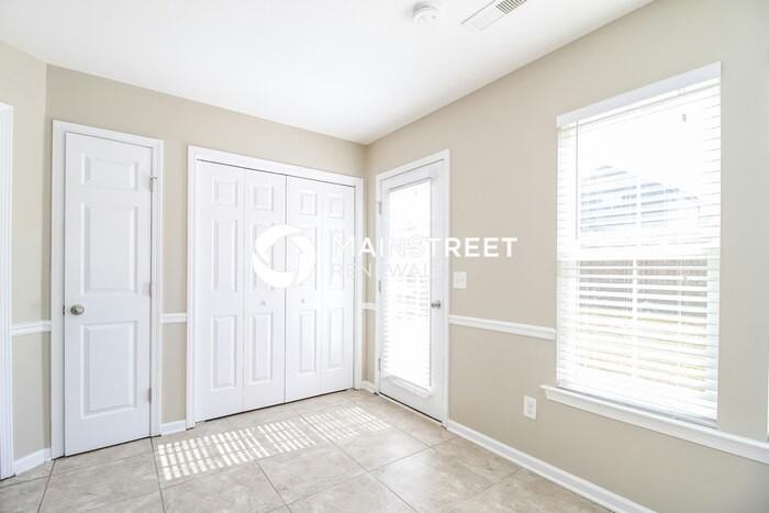 5788 Misty Hill Cir - Photo 4 of 17