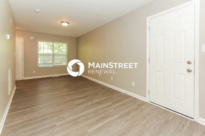 2711 Kendrick Dr - Photo 4 of 17