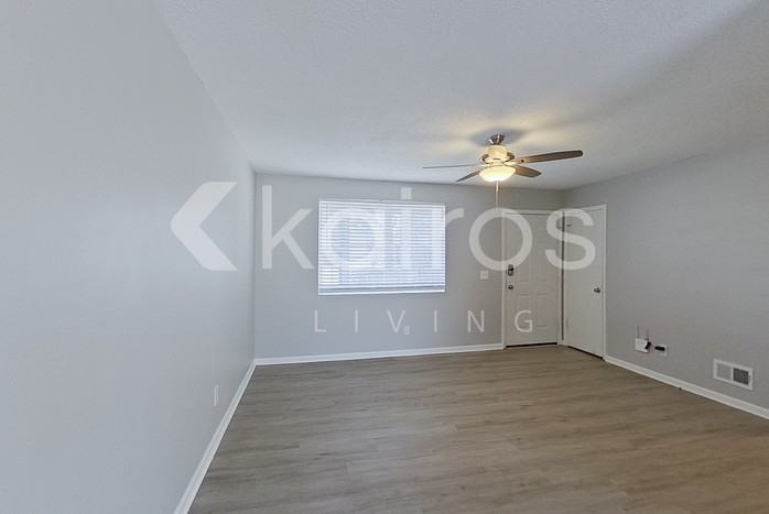 3216 Mccleod Ave - Photo 6 of 21