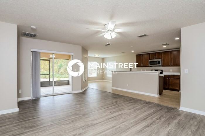 7247 Mystic Brook Way - Photo 3 of 16