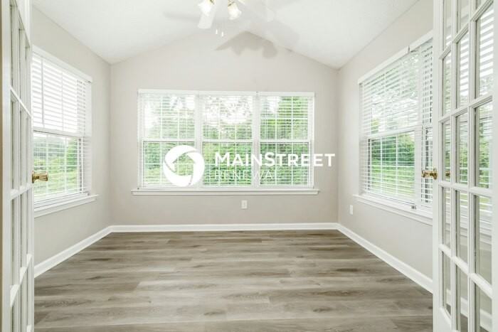 3711 Plantation Mill Dr - Photo 5 of 17