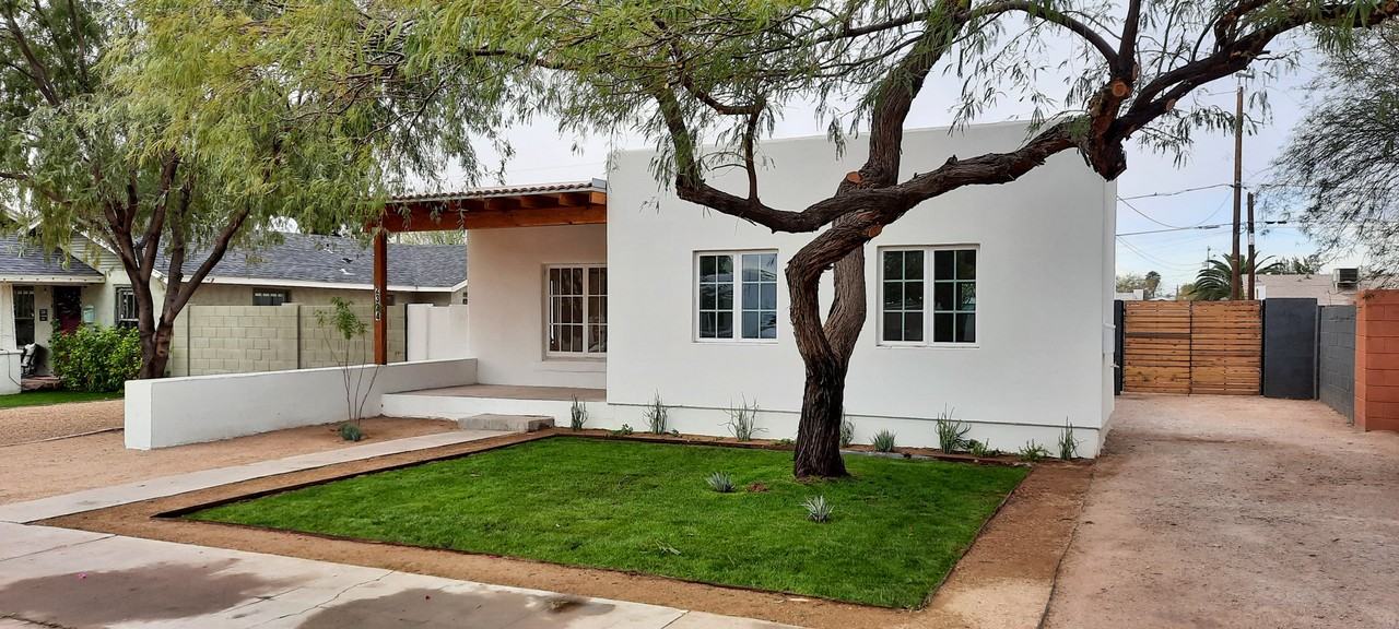 2334 N Evergreen St #REAR - Photo 2 of 9