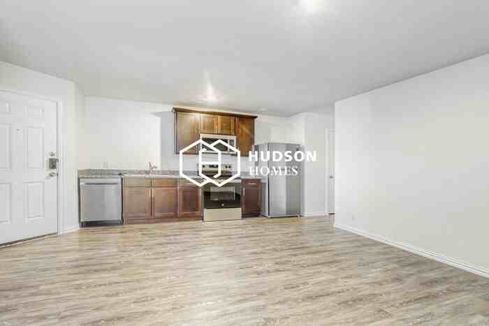 3210 Pitluk Ave #102 - Photo 4 of 13