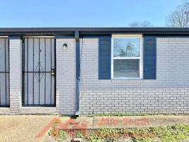 featured image of 200 N Tipton St #I