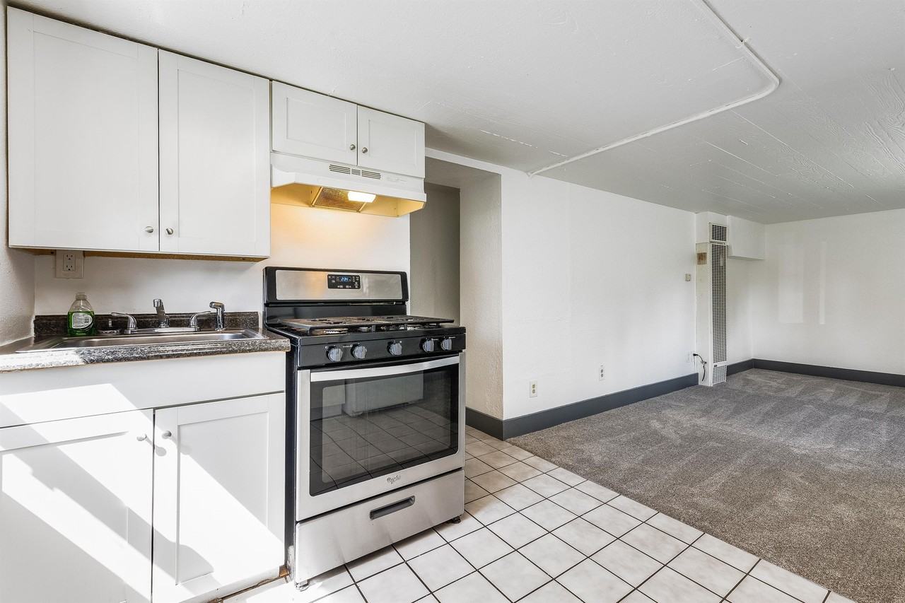 27031 128th Pl Se #4 - Photo 5 of 15