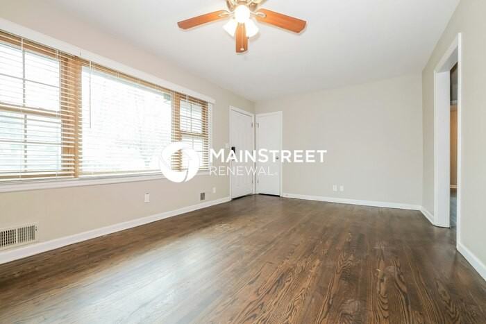 4806 Vermont Ave - Photo 4 of 19