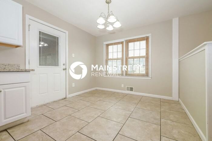 4806 Vermont Ave - Photo 7 of 19