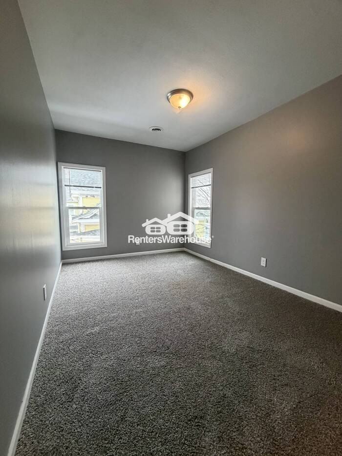 2540 12th Ave S #2 - Photo 7 of 18