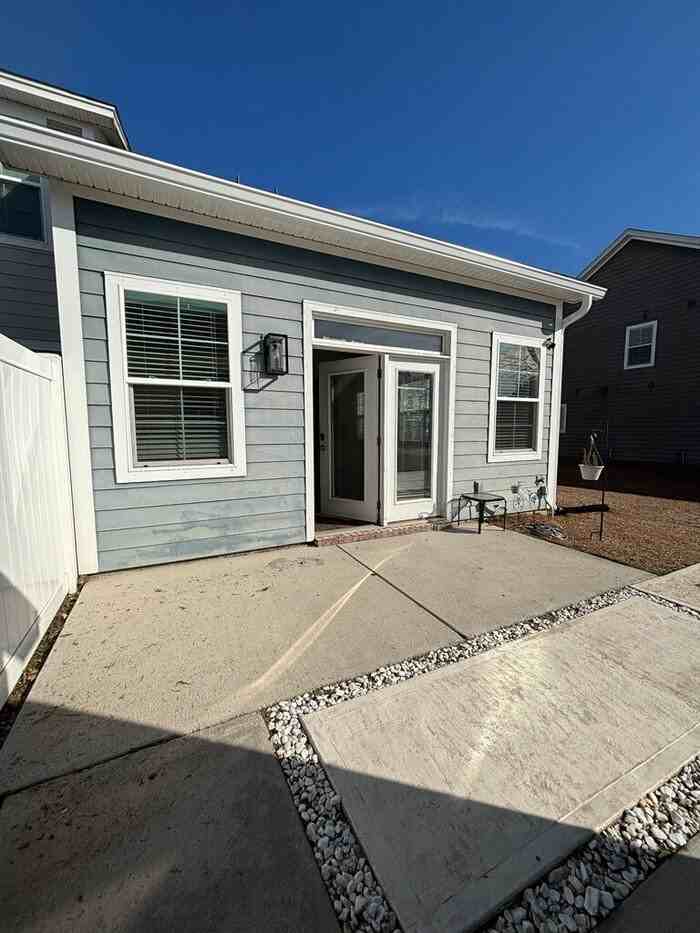 608 Ravensridge Ln - Photo 3 of 35