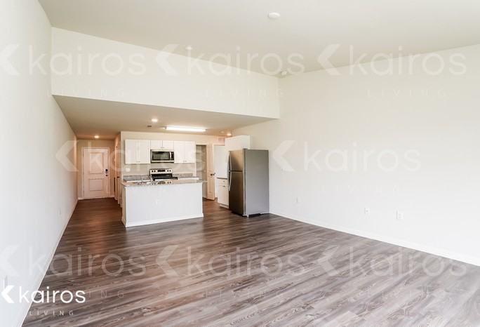 18302 Gibraltar Ln - Photo 4 of 15