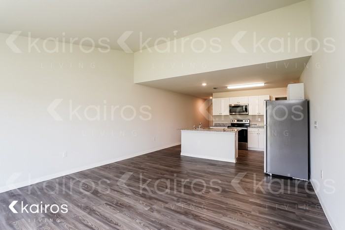 18302 Gibraltar Ln - Photo 5 of 15