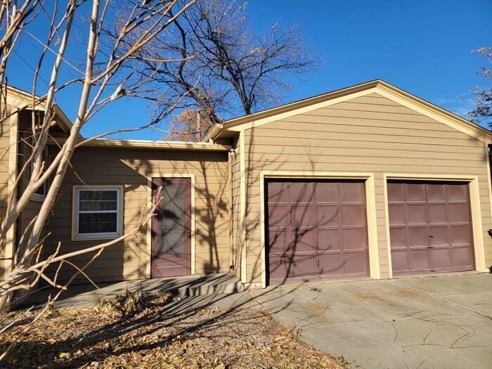 1600 Cleveland Ave - Photo 2 of 4