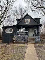 featured image of 5605 E 36th St