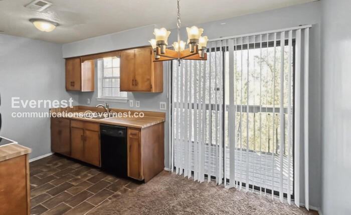 3309 Pinewood Ter - Photo 3 of 16